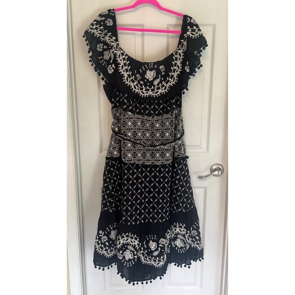 Anthropologie Off The shoulder Marisol Black White Maxi Dress Ruffle 2W4 NWT - Picture 6 of 10